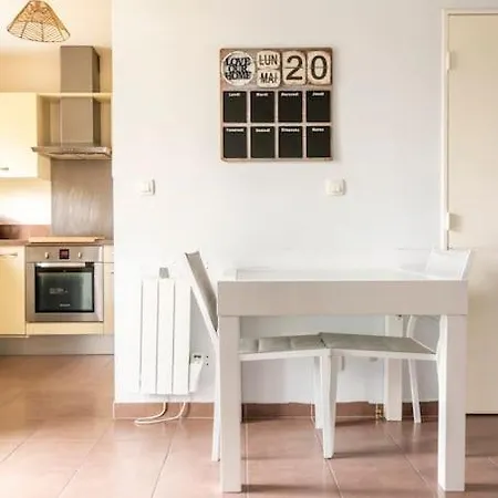 Avec Jardin Et Terrasse Près De Paris Appartement